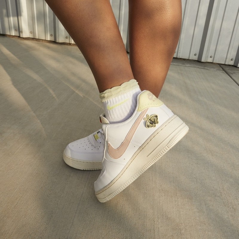 Nike air clearance force flower